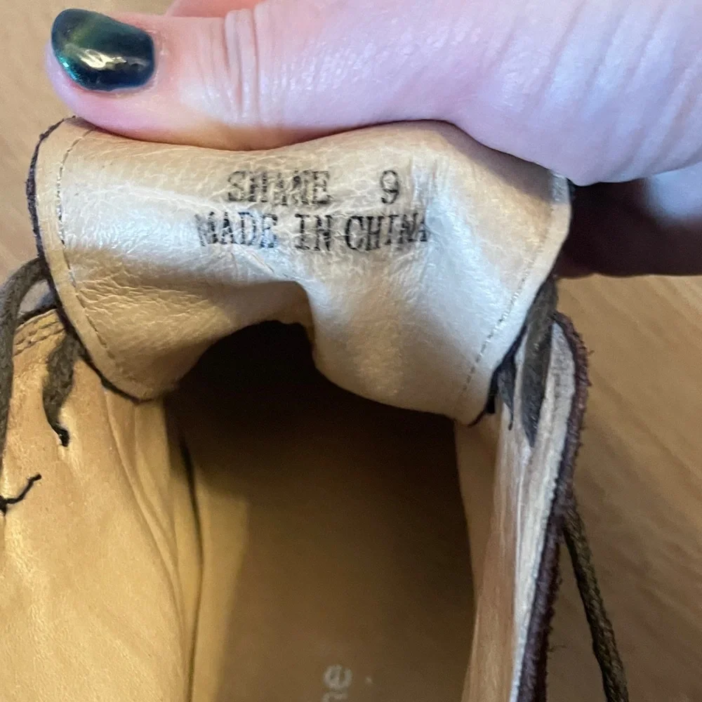 Robert Wayne Dark Suede Chukka Boots